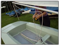 Photo 32, Rig the mainsheet